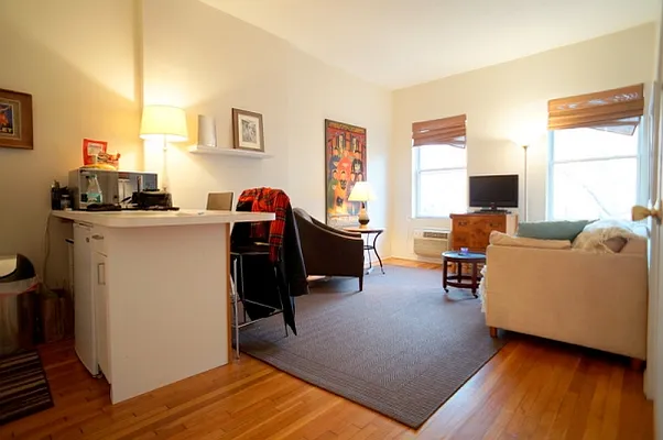 Rented by Citi Habitats | media 17