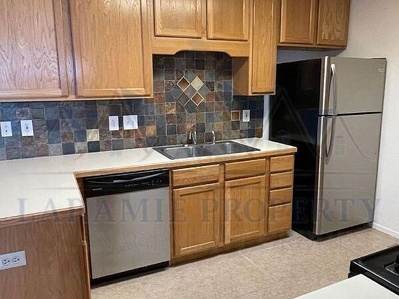 3rd image of 4345 Crow Dr
