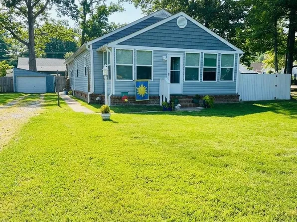 1216 Marshall Ave, Colonial Beach, VA 22443