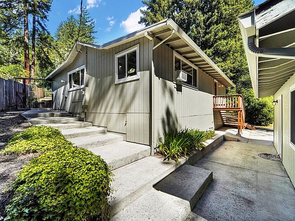 4th image of 115 Cresta Dr