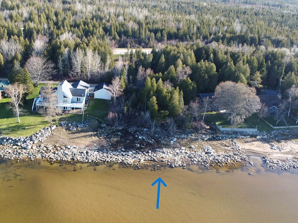1st image of 8 S Middle Beach Rd