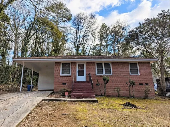 4370 Glade Rd, Forest Park, GA 30297
