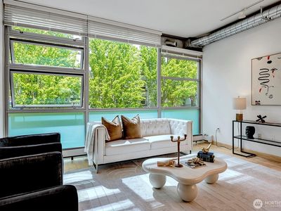 2015 Terry Avenue #307, Seattle, WA, 98121