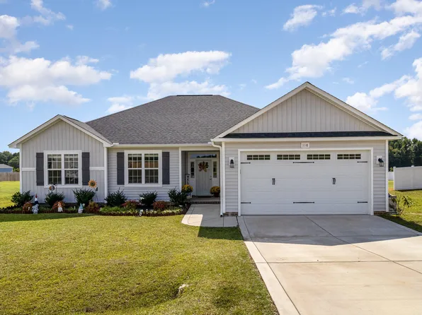 118 Fireside Dr, Benson, NC 27504