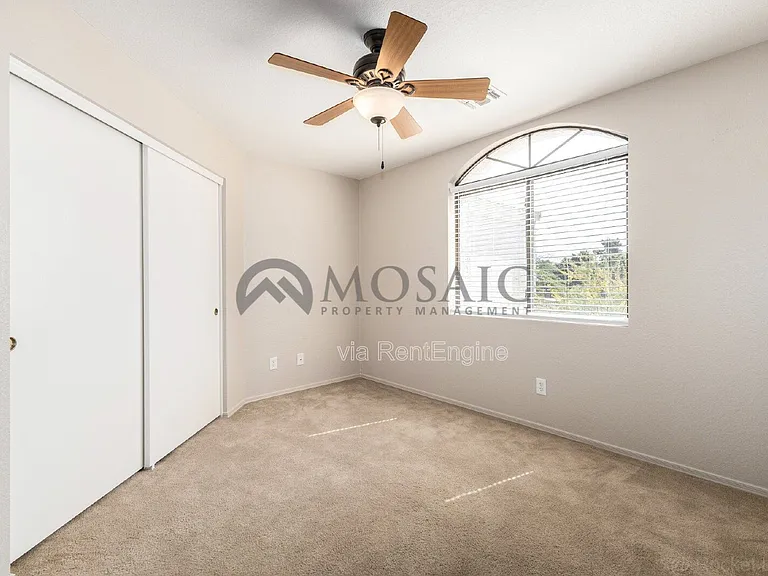 280 S Elizabeth Way #27 — Photo 22