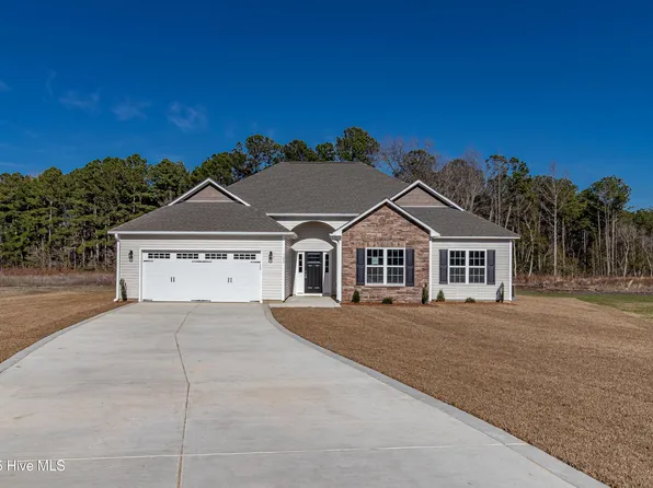 102 Talton Place, Pikeville, NC 27863