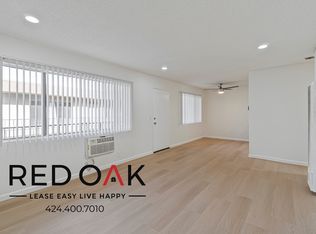 5121 Klump Ave #302, North Hollywood, CA 91601