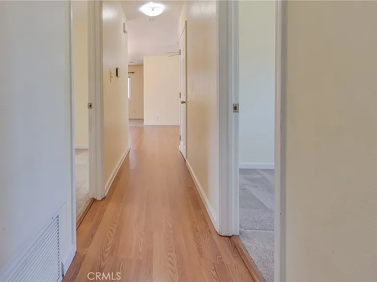 633 Elaine Ave — Photo 32
