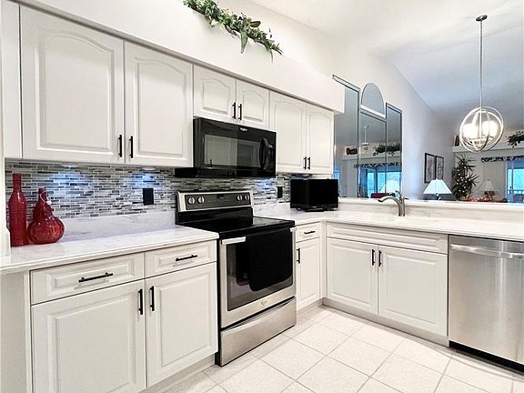 2nd image of 8400 Naples Heritage DR #1523