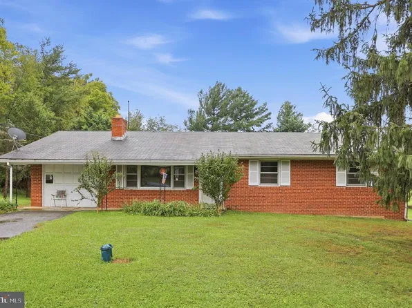 7303 Ira Sears Rd, Adamstown, MD 21710