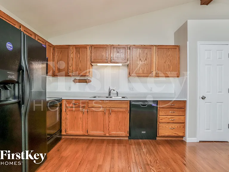 70 Fawn Oaks Dr — Photo 6