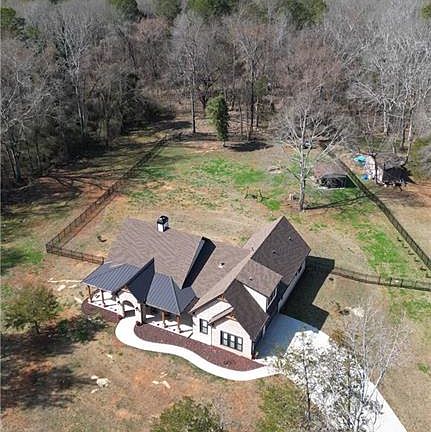 4th image of 233 Hunter Rd #X