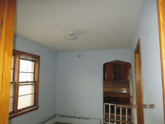 5th image of 14346 Campbell Ave