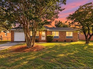 1705 Grandview Dr, Fayetteville, NC 28314