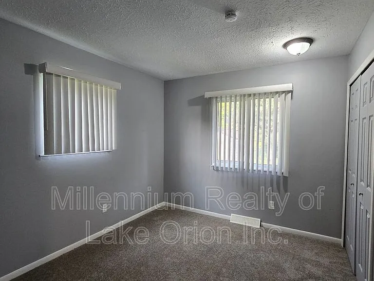 730 Harry Paul Dr — Photo 15