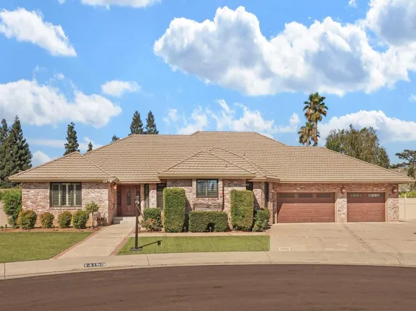14155 Oak Point Dr, Lockeford, CA 95237