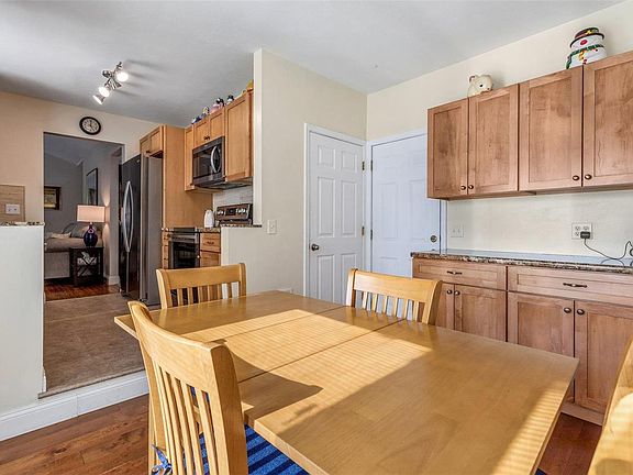 4th image of 4575 Thicket Dr
