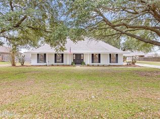 119 Fallis Rd, Lafayette, LA 70507