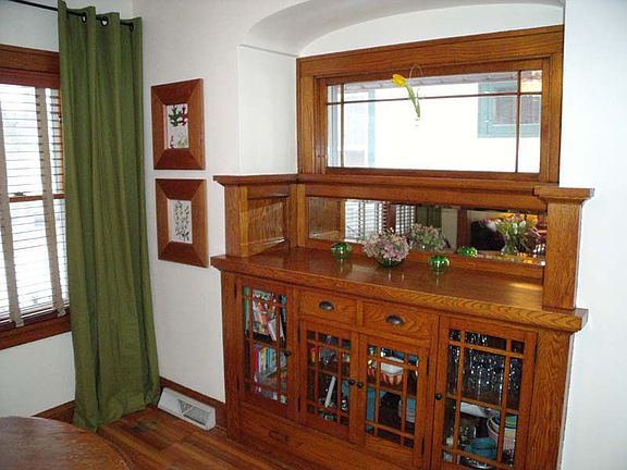 Gorgeous built-ins