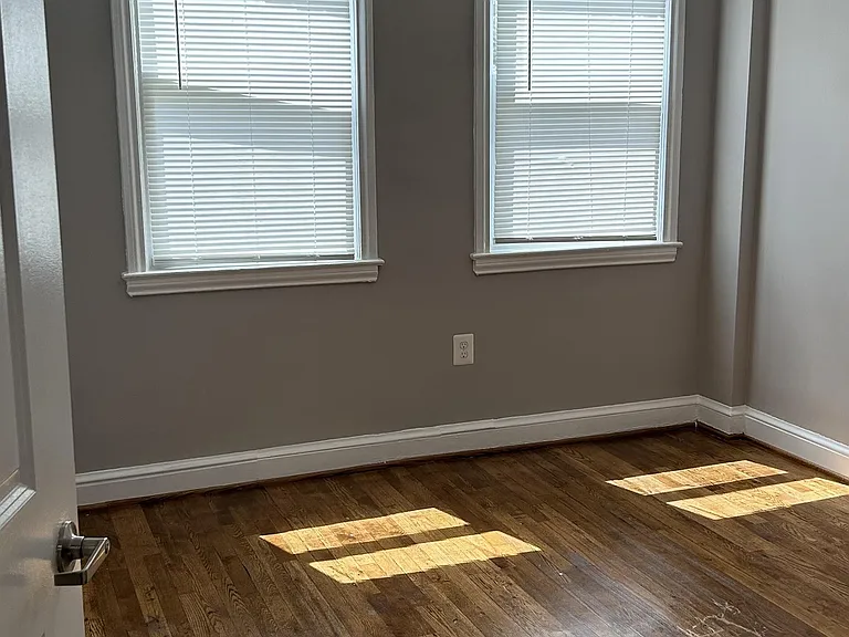 6234 Clay St NE — Photo 3