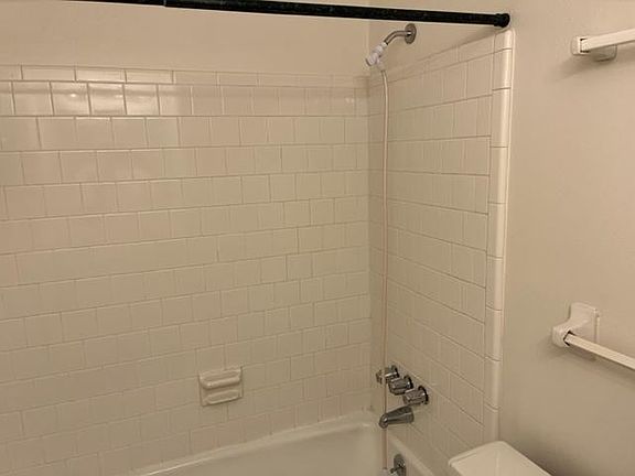 3rd image of 5565 San Gabriel Dr