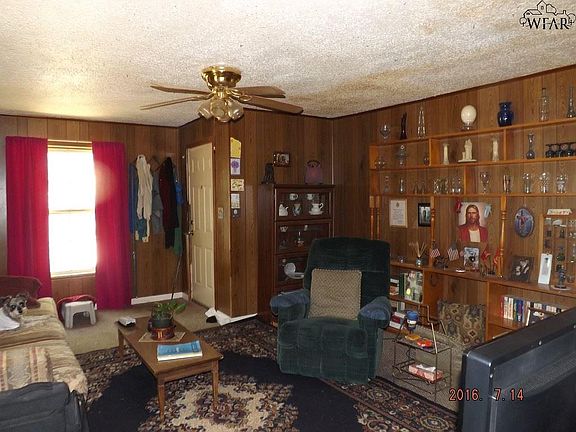 2nd image of 407 E Park St