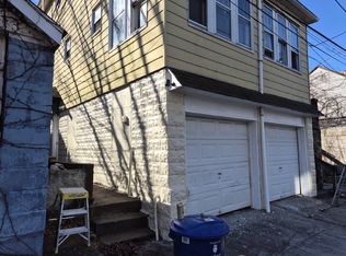 28 Divinity St, Pittsburgh, PA 15214