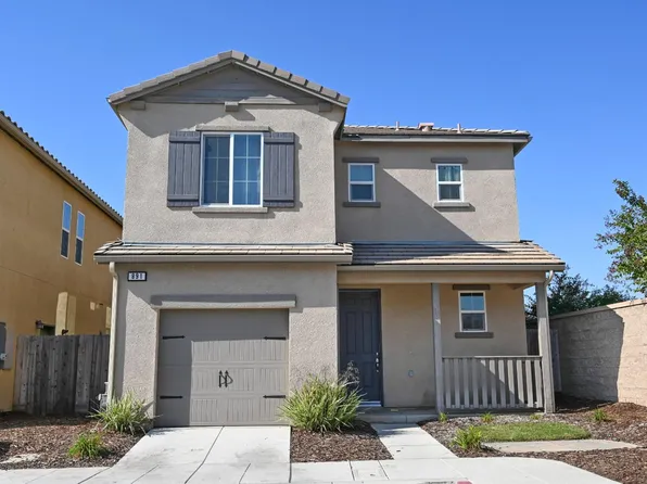 891 N Terra Cotta Dr, Fresno, CA 93727