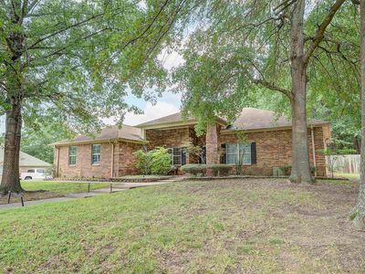 141 Arizona Ave, Wake Village, TX, 75501