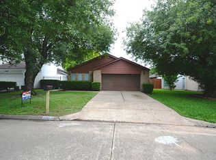 13811 Peach Hollow Ln, Houston, TX 77082