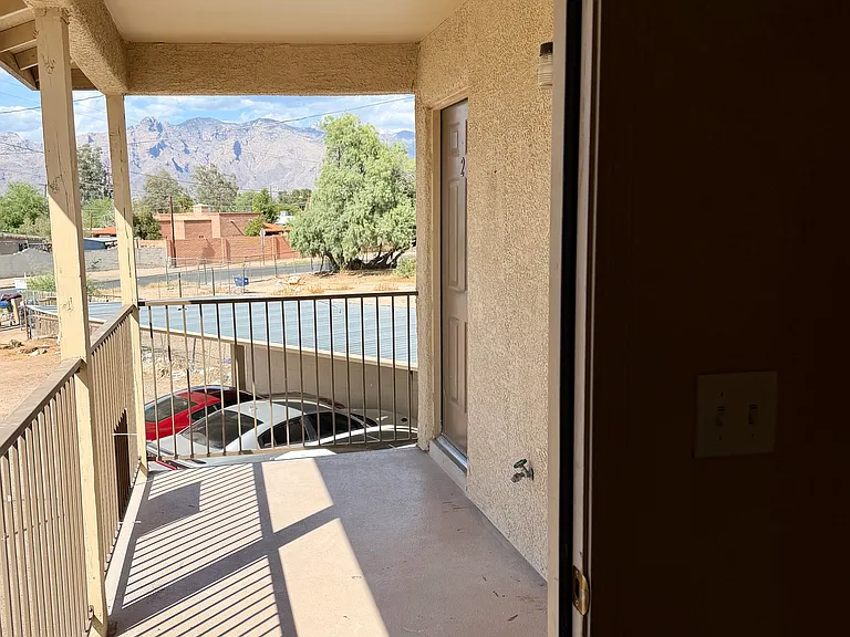 206 E Yavapai Rd #2 — Photo 14