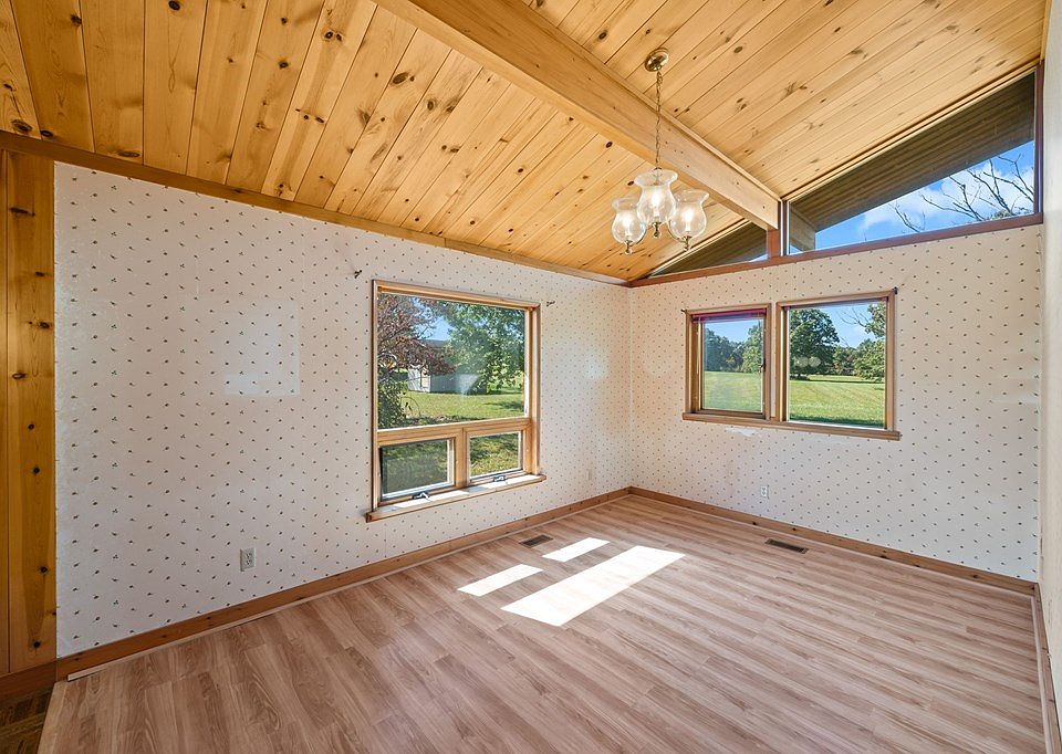 28th image of this home