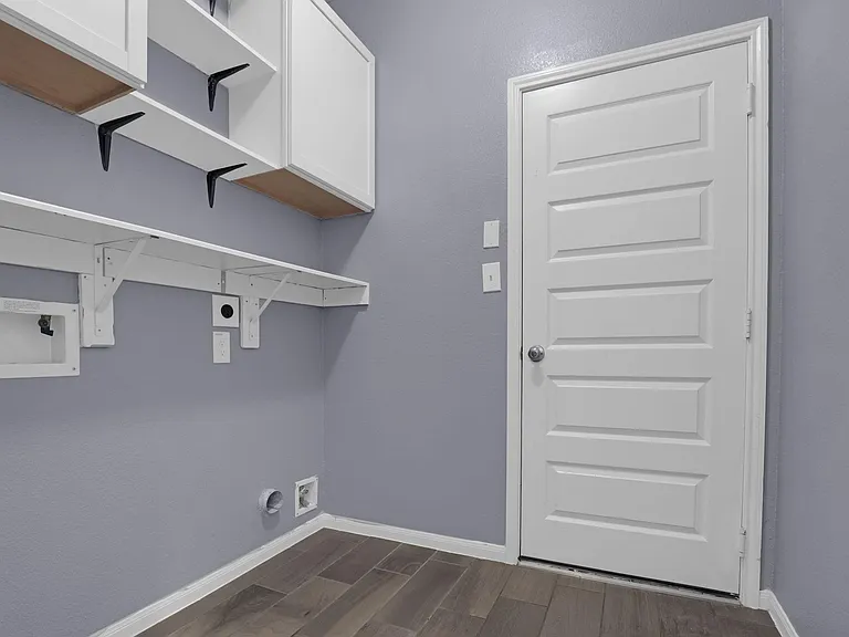 430 Walnut Branch Dr — Photo 18