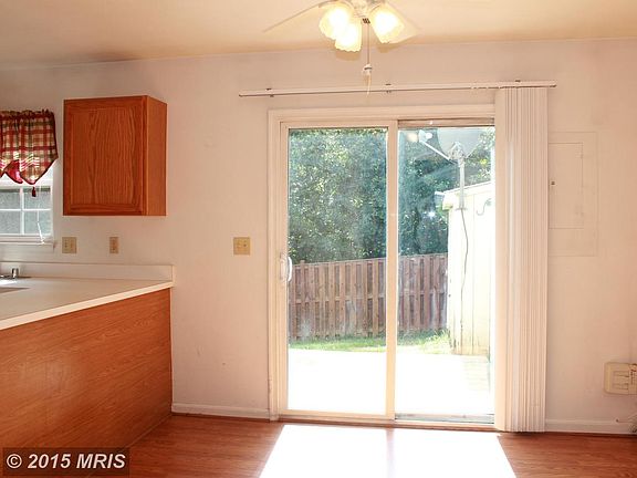 5th image of 9918 Matti Hill Ct