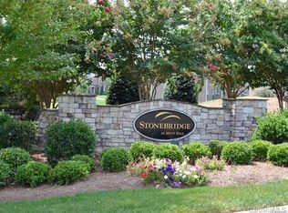 8424 Carly Ln, Mint Hill, NC 28227
