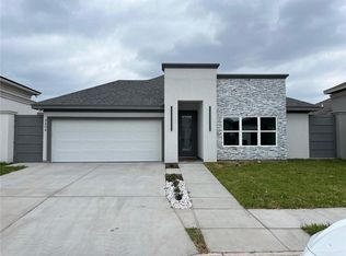 2209 E 8th St, Mission, TX 78572