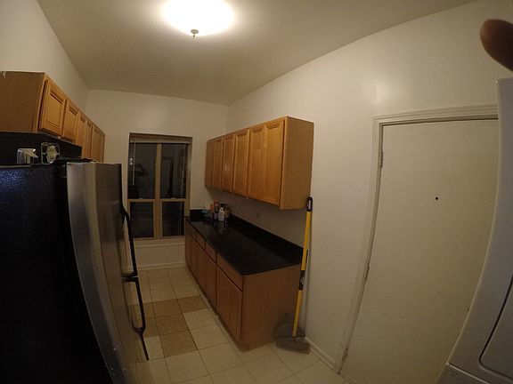 5th image of 5146 S King Dr APT F-3