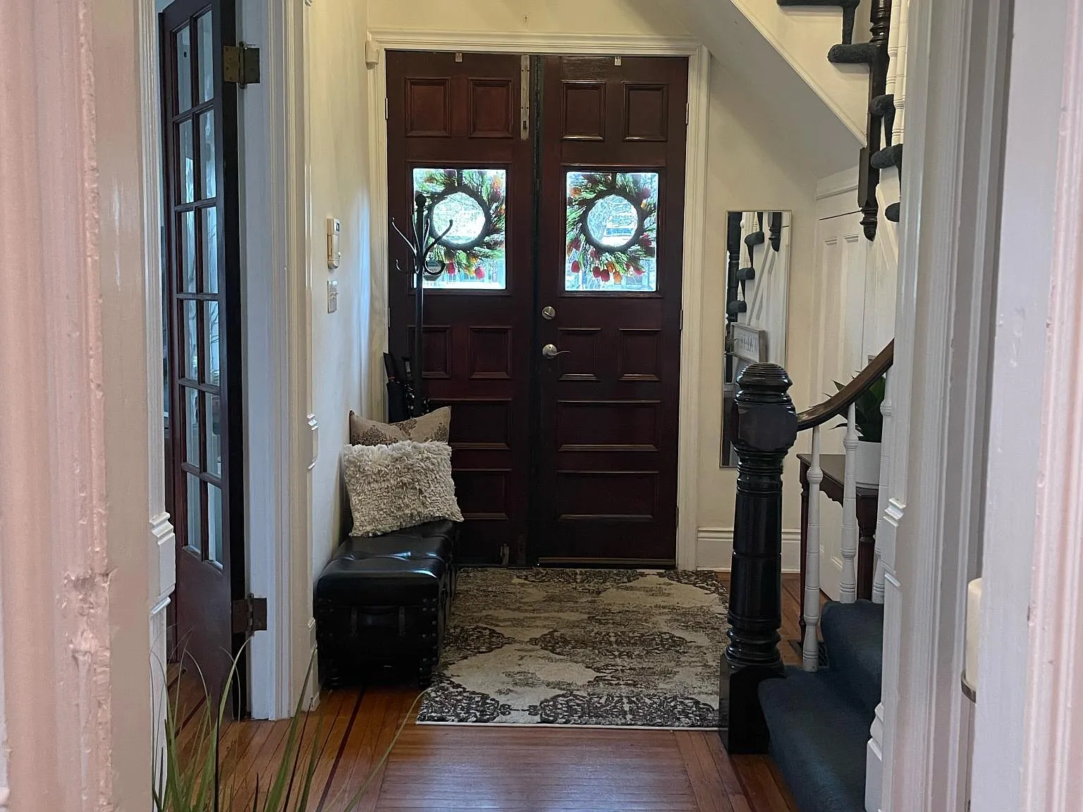 354 Bryant St — Photo 2
