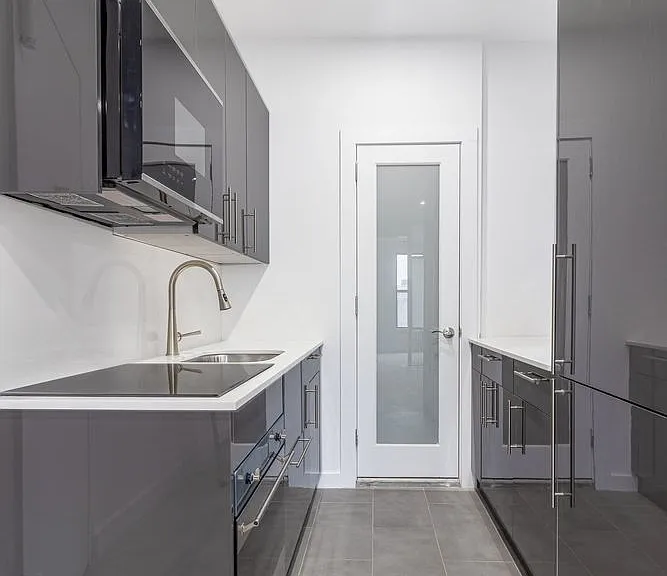 105 Macdougal St #4 — Photo 2