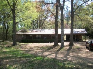113 Easley Rd, Lucedale, MS 39452