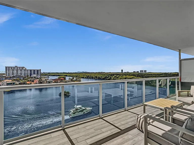 400 Sunny Isles Blvd #907 — Photo 3