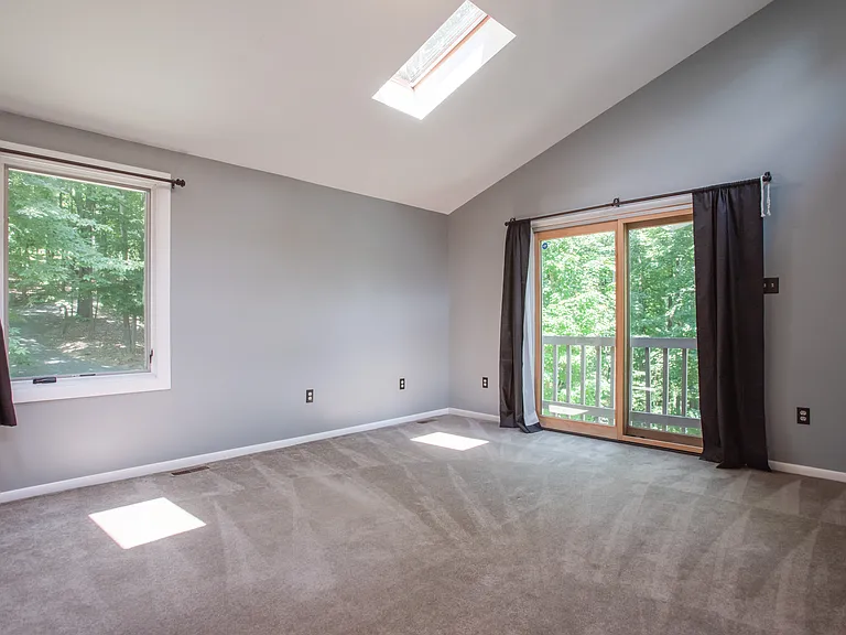 1619 Summit Dr — Photo 18