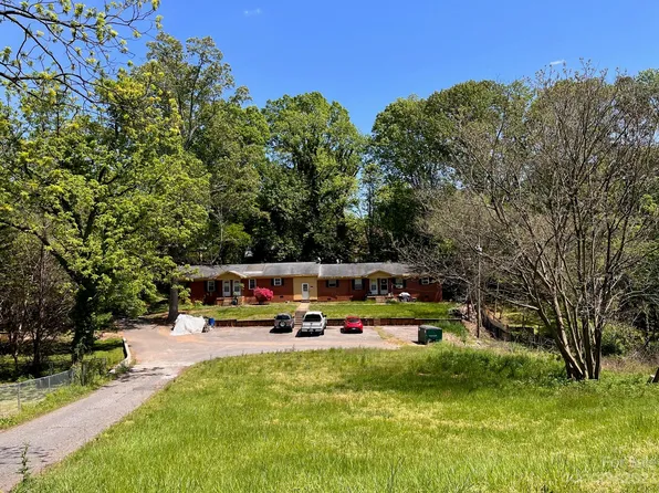 347 4th St SE, Hickory, NC 28602