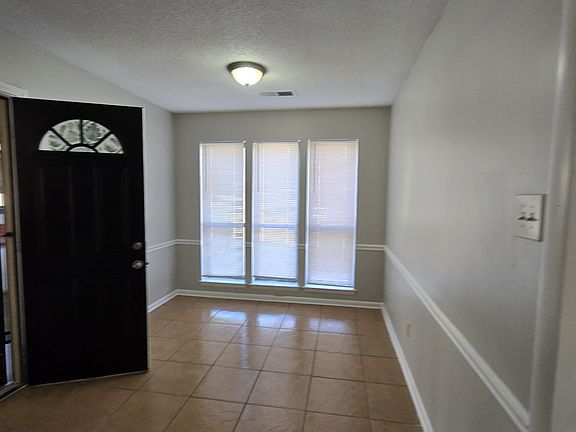 2nd image of 6660 Split Oak Dr