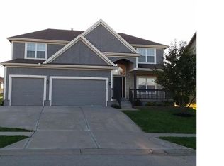 714 SW Joseph Cir, Grain Valley, MO 64029