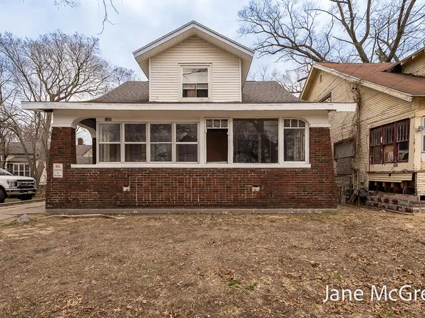1350 Arthur St, Muskegon, MI 49442