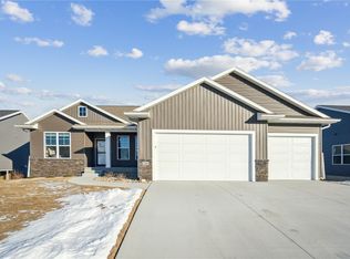 1266 Echo Ridge Ln, Marion, IA 52302