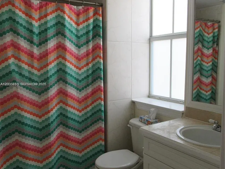 6801 SW 44th St #203 — Photo 12