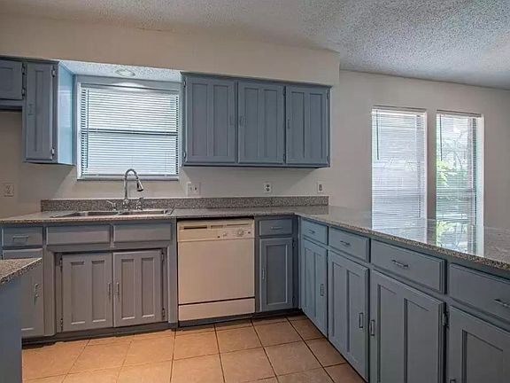 Kitchen-1