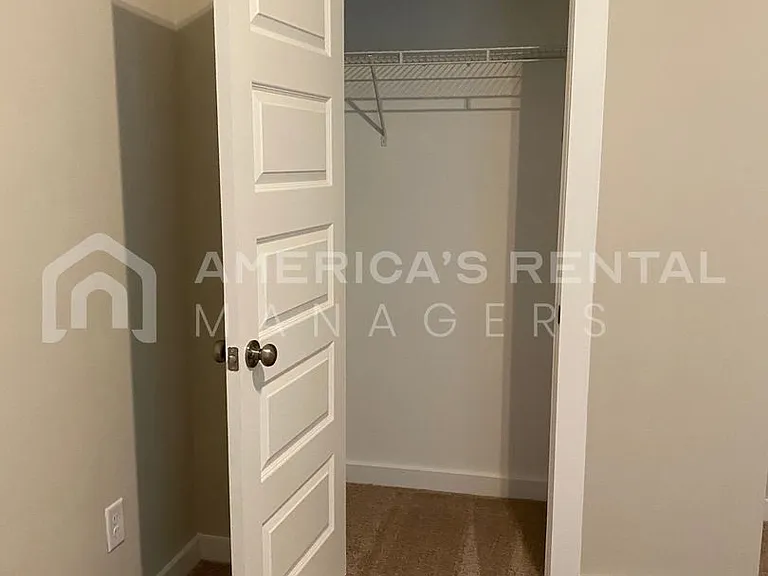 101 County Road 1701 — Photo 10